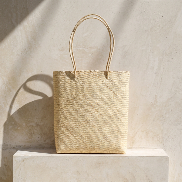 Handwoven straw rattan tote