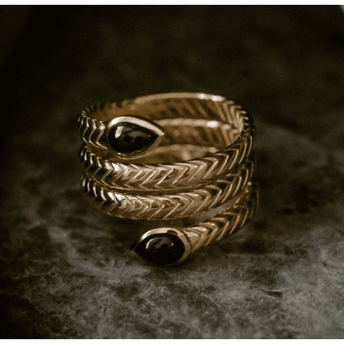 Metis Ring - 18k Gold Vermeil and Onyx | Temple Of The Sun