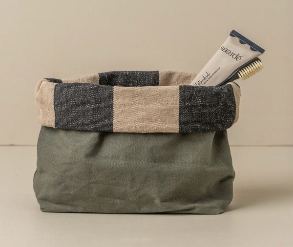 Journey Makeup Canvas Bag | Olive